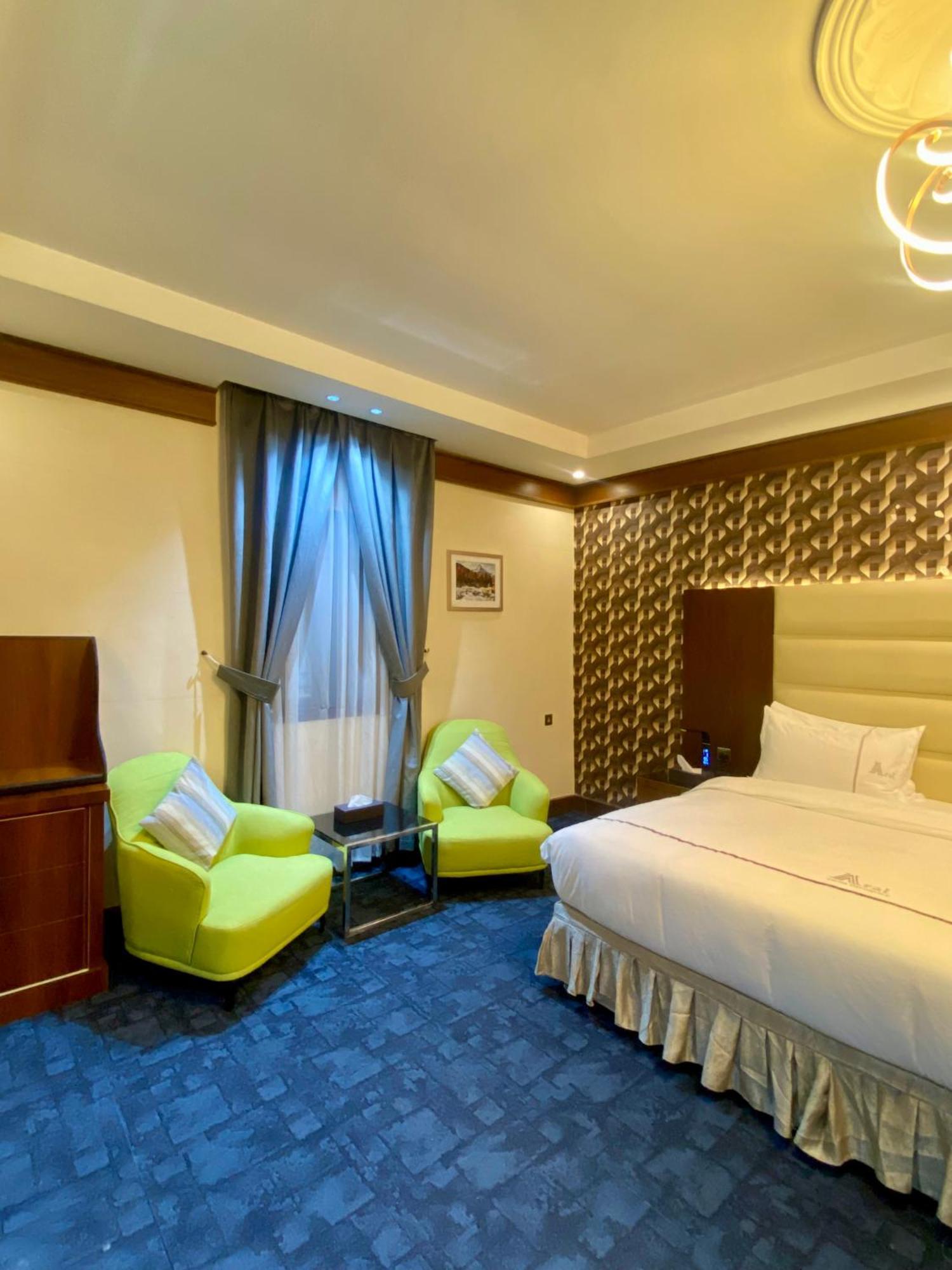Aral Hotel Apartments Табук Экстерьер фото