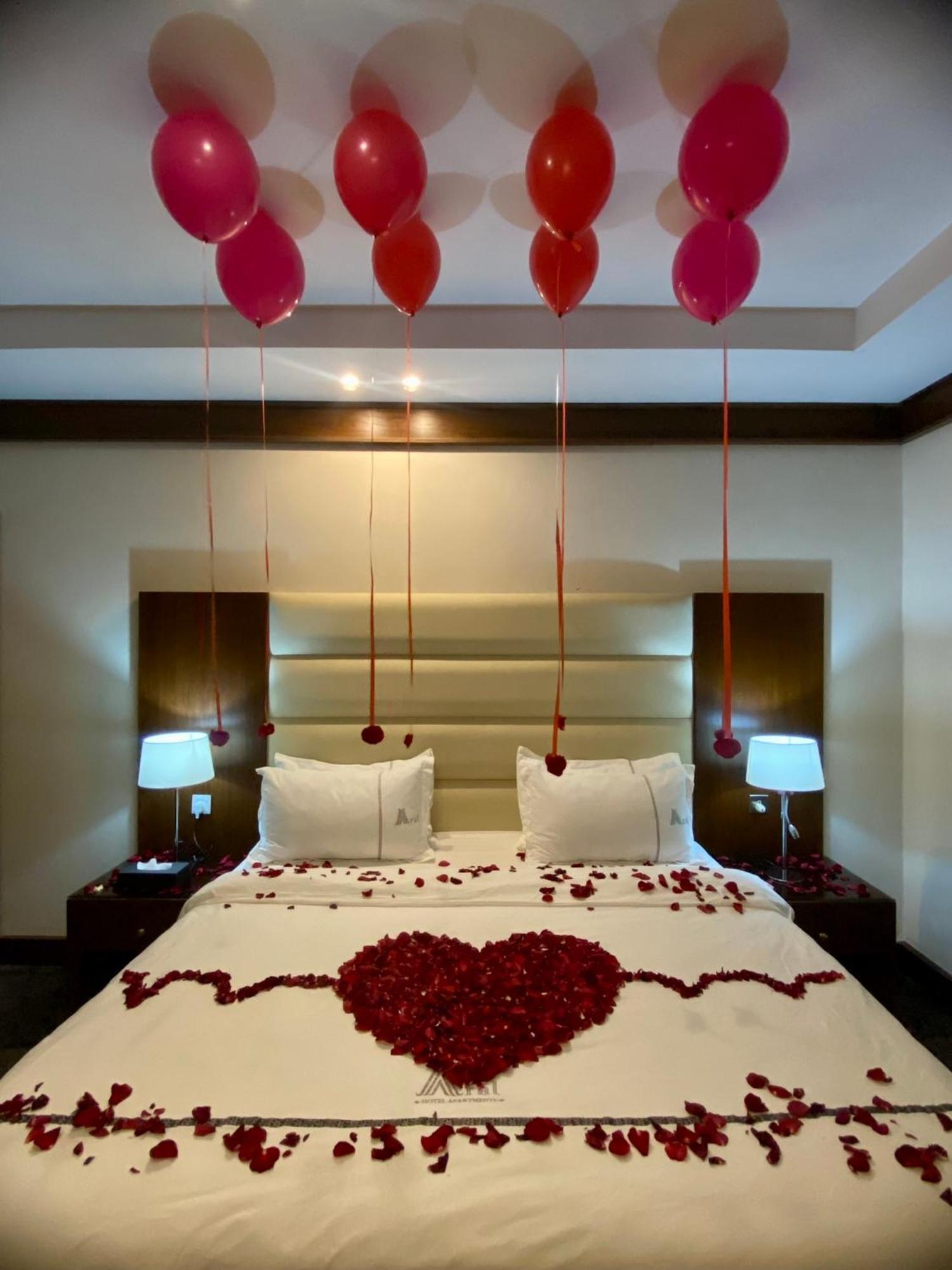 Aral Hotel Apartments Табук Экстерьер фото