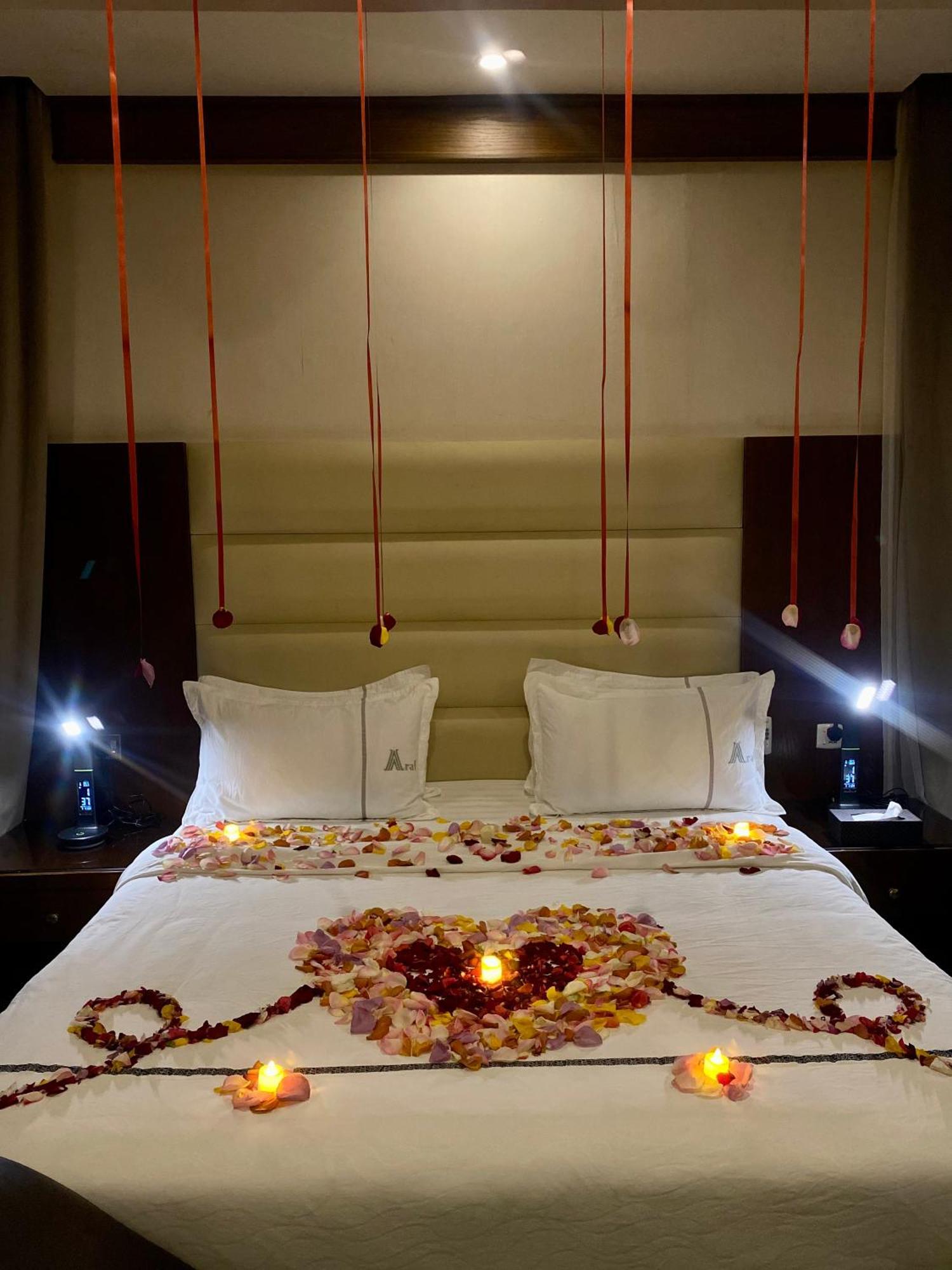 Aral Hotel Apartments Табук Экстерьер фото